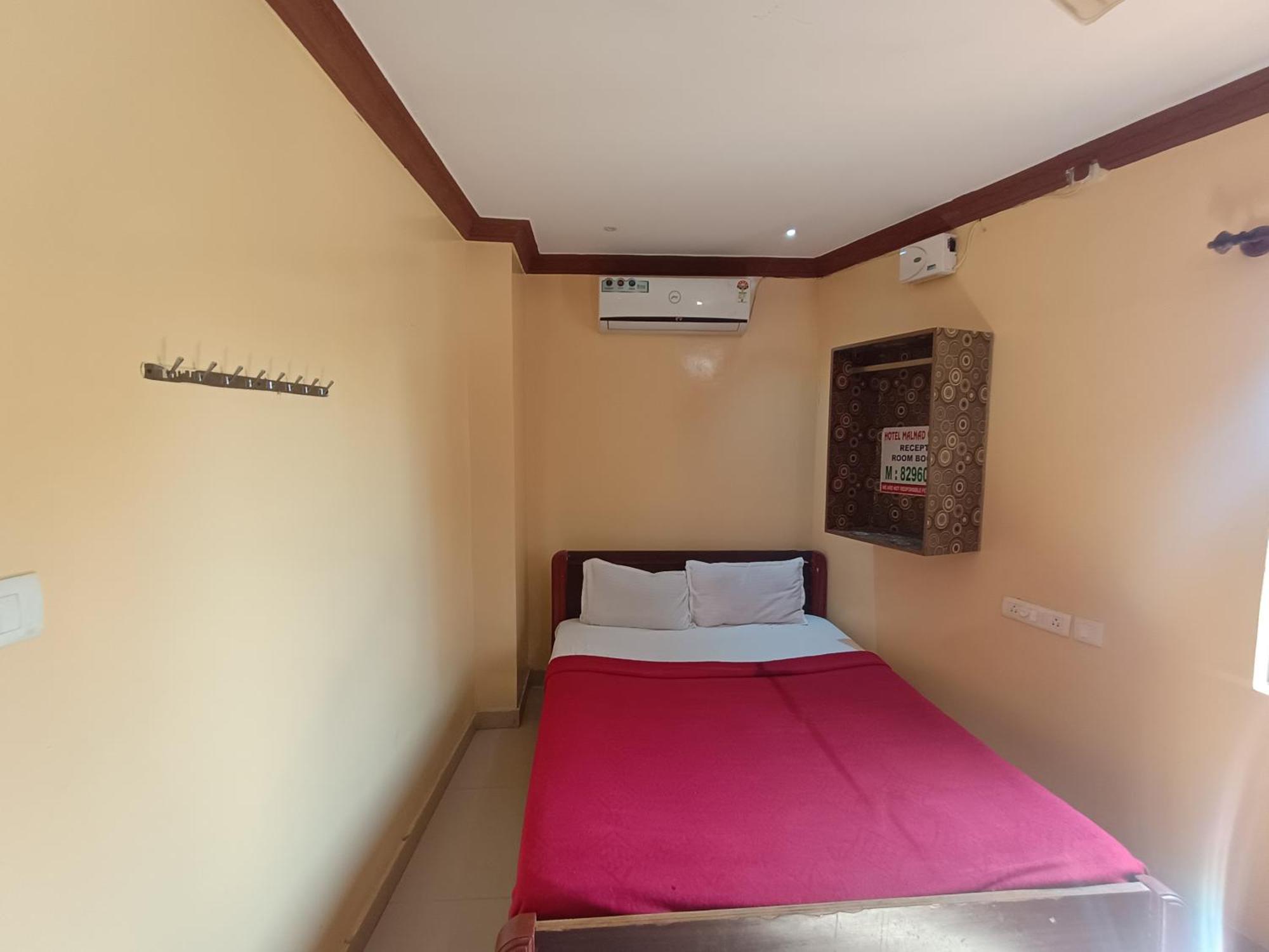 Hotel Malnad Grand Inn Kumbalgod 외부 사진