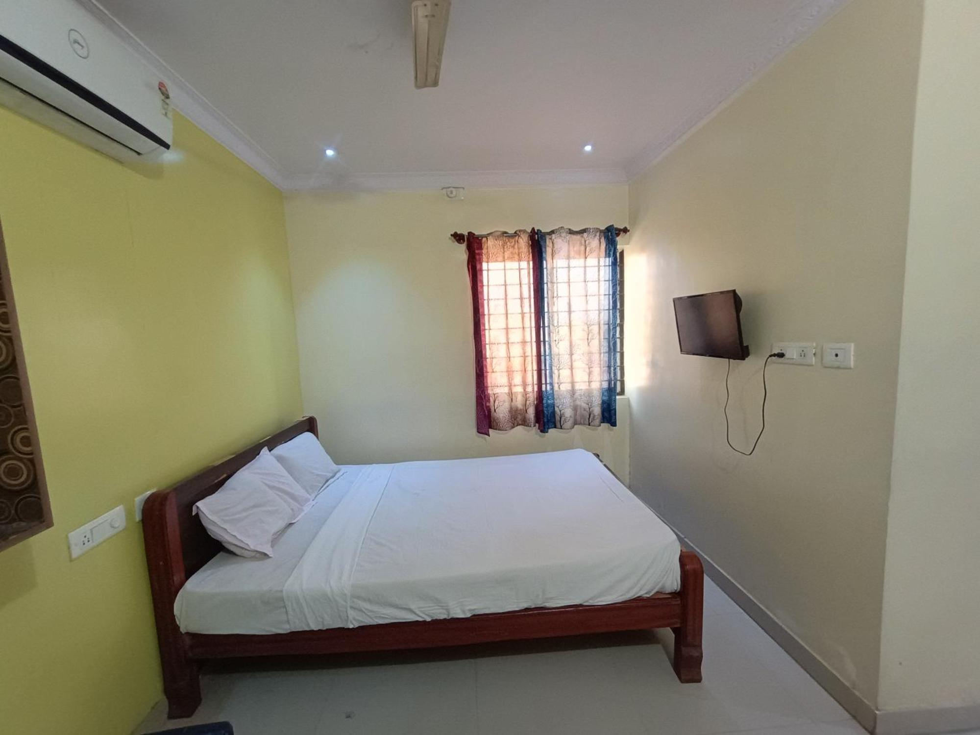 Hotel Malnad Grand Inn Kumbalgod 외부 사진
