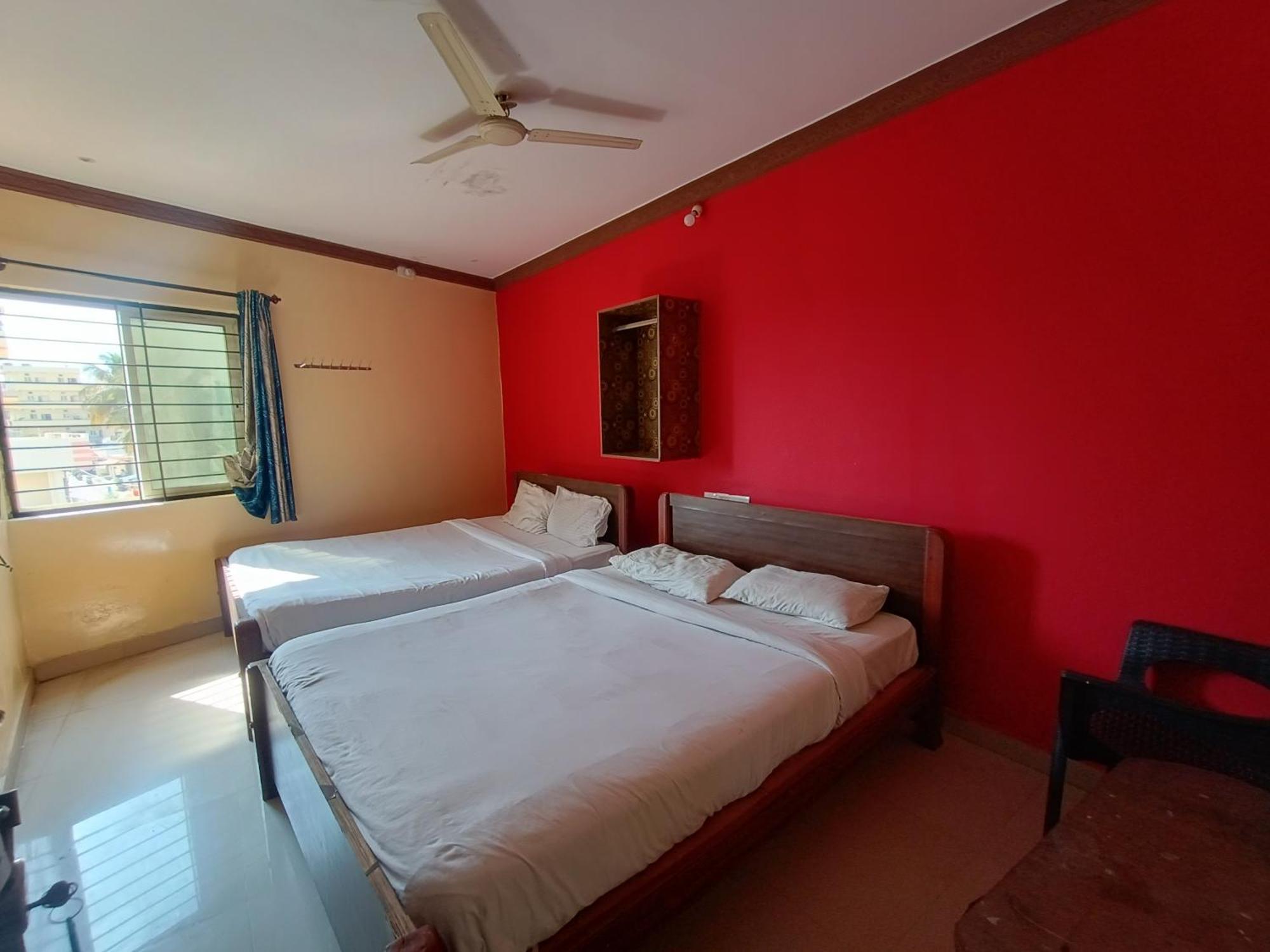 Hotel Malnad Grand Inn Kumbalgod 외부 사진