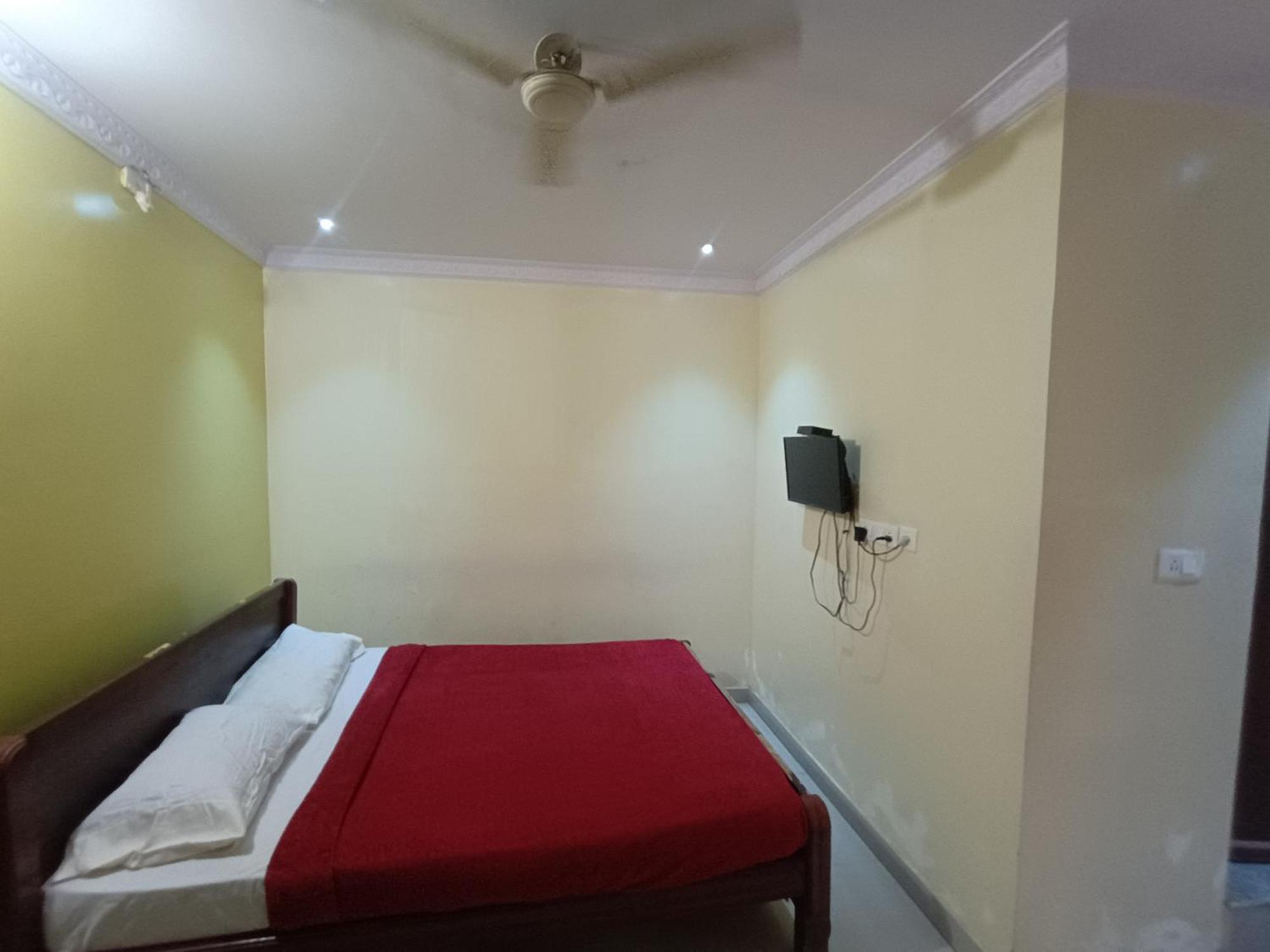 Hotel Malnad Grand Inn Kumbalgod 외부 사진