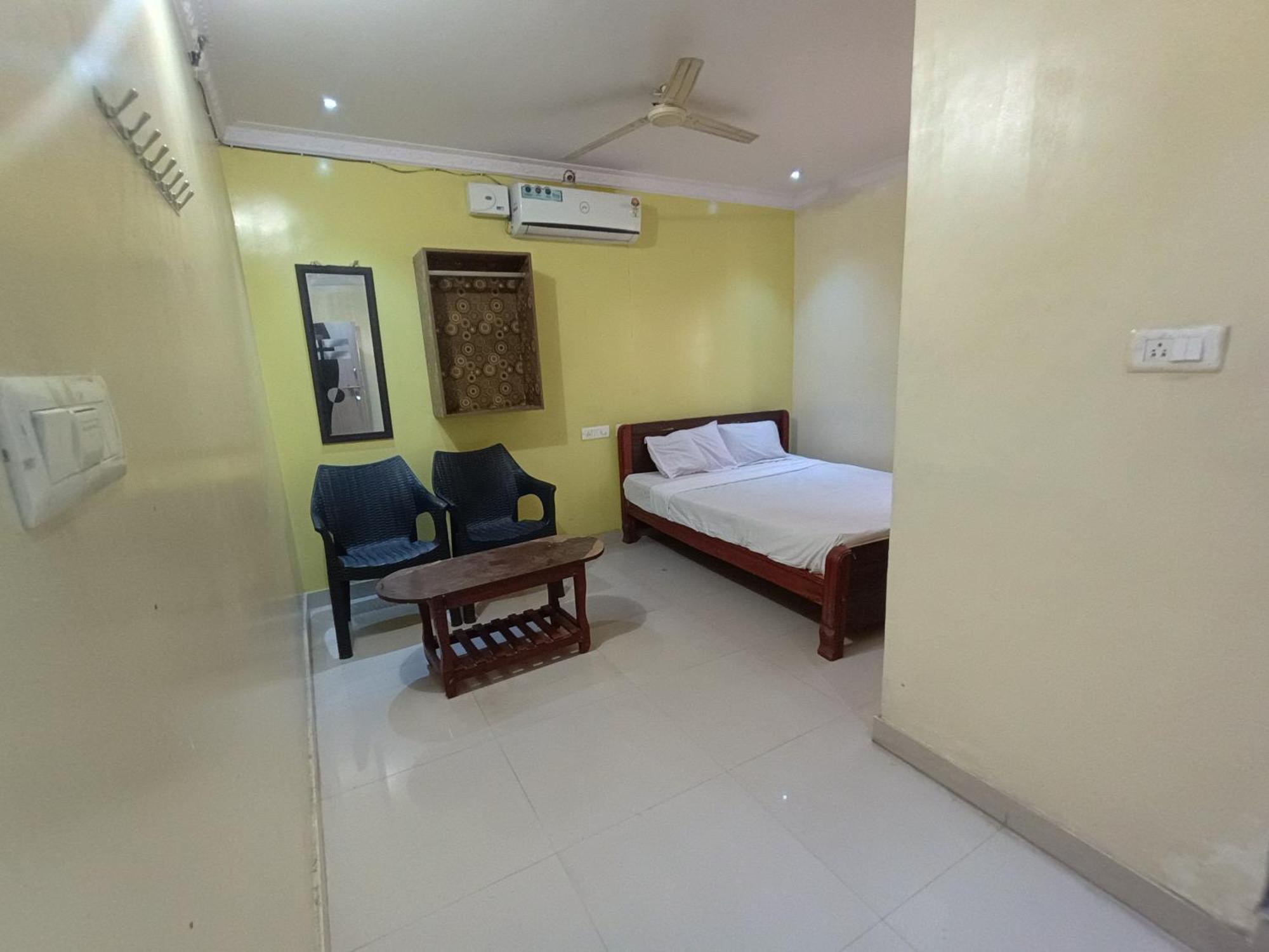 Hotel Malnad Grand Inn Kumbalgod 외부 사진