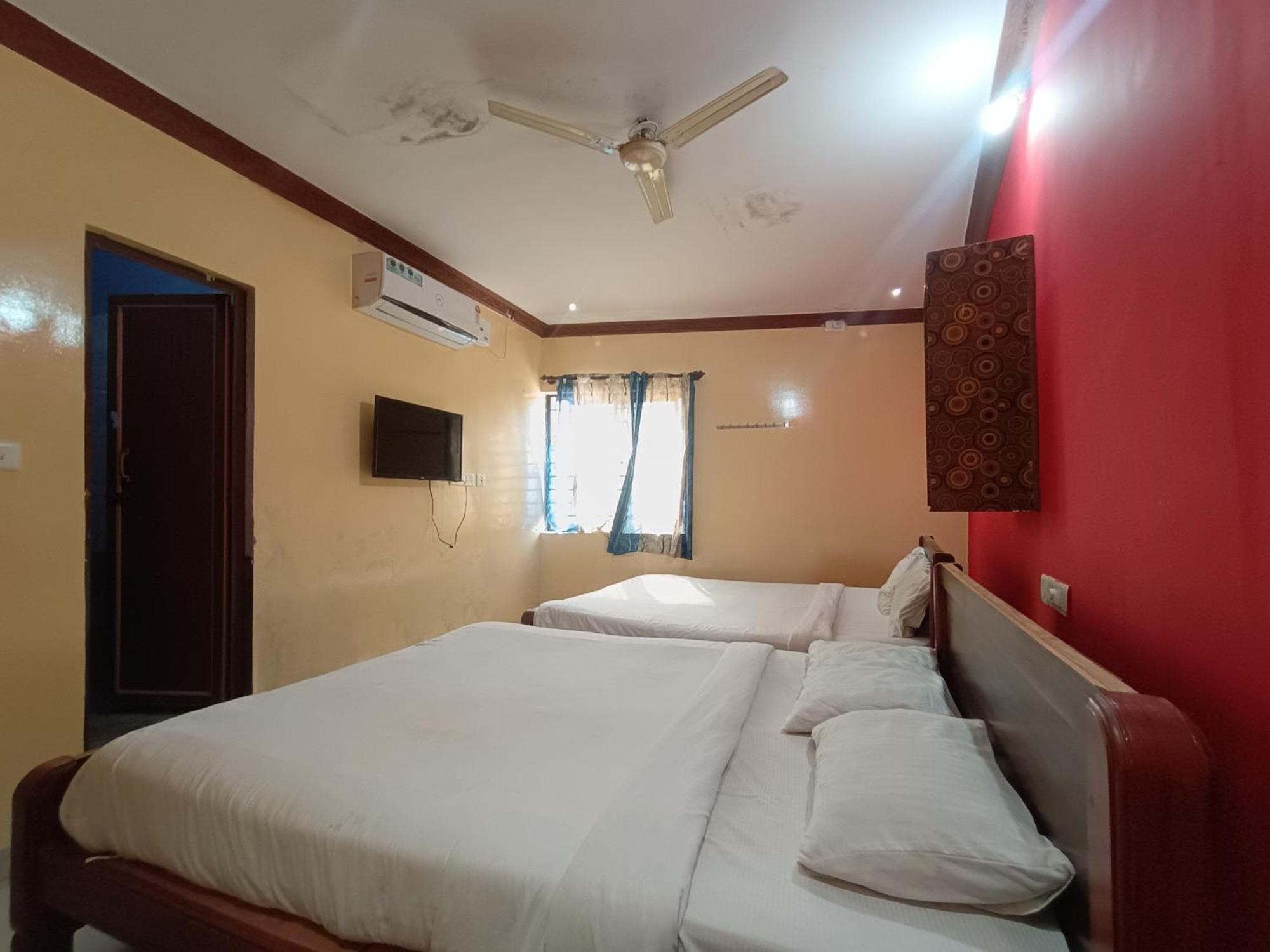 Hotel Malnad Grand Inn Kumbalgod 외부 사진